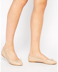 beige Ballerinas von Asos