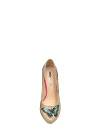 beige bedruckte Leder Pumps von DOGO