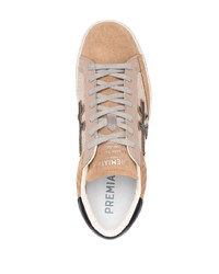 beige bedruckte Wildleder niedrige Sneakers von Premiata