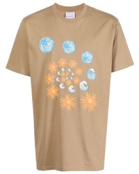 beige bedrucktes T-Shirt mit einem Rundhalsausschnitt von BLUEMARBLE