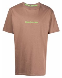 beige bedrucktes T-Shirt mit einem Rundhalsausschnitt von F.A.M.T.