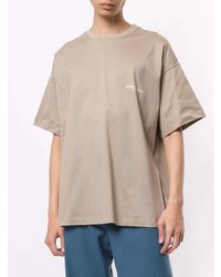 beige bedrucktes T-Shirt mit einem Rundhalsausschnitt von Wooyoungmi