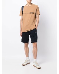 beige bedrucktes T-Shirt mit einem Rundhalsausschnitt von BOSS