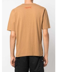 beige bedrucktes T-Shirt mit einem Rundhalsausschnitt von Heron Preston