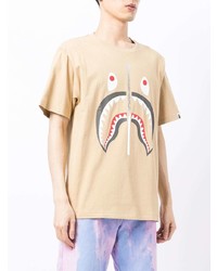 beige bedrucktes T-Shirt mit einem Rundhalsausschnitt von A Bathing Ape