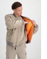 beige Bomberjacke von Alpha Industries