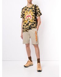 beige Camouflage T-Shirt mit einem Rundhalsausschnitt von A Bathing Ape