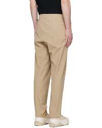 beige Chinohose von Veilance