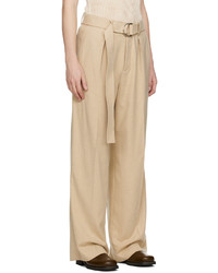 beige Chinohose von Nanushka