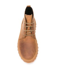 beige Chukka-Stiefel aus Leder von Camper