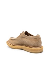 beige Chukka-Stiefel aus Wildleder von Officine Creative