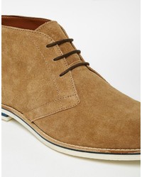 beige Chukka-Stiefel aus Wildleder von Dune