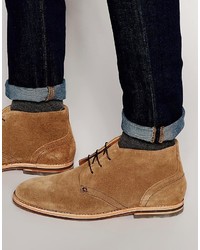 beige Chukka-Stiefel aus Wildleder