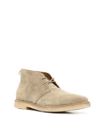 beige Chukka-Stiefel aus Wildleder von Common Projects