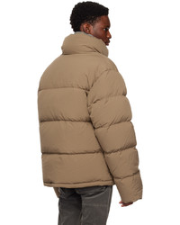 beige Daunenjacke von Axel Arigato