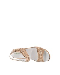 beige flache Sandalen aus Leder von Waldläufer