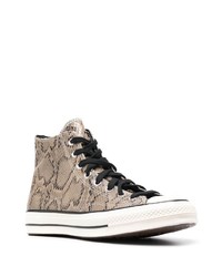 beige hohe Sneakers aus Leder mit Schlangenmuster von Converse