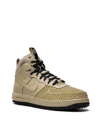 beige hohe Sneakers aus Leder von Nike