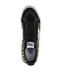 beige hohe Sneakers aus Segeltuch mit Leopardenmuster von Vans