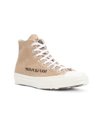 beige hohe Sneakers aus Segeltuch von Converse