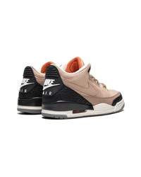 beige hohe Sneakers aus Wildleder von Jordan