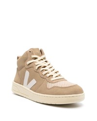 beige hohe Sneakers aus Wildleder von Veja