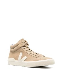 beige hohe Sneakers aus Wildleder von Veja