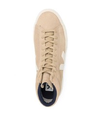 beige hohe Sneakers aus Wildleder von Veja