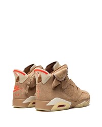 beige hohe Sneakers aus Wildleder von Jordan