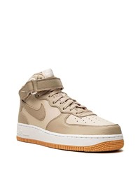 beige hohe Sneakers von Nike