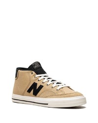 beige hohe Sneakers von New Balance