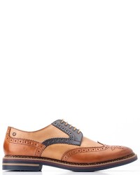 beige Leder Brogues von Base London