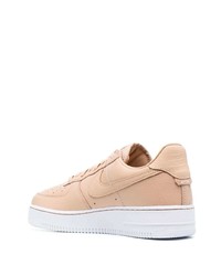 beige Leder niedrige Sneakers von Nike