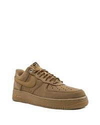 beige Leder niedrige Sneakers von Nike