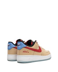 beige Leder niedrige Sneakers von Nike