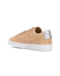 beige Leder niedrige Sneakers von Nike