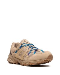 beige Leder niedrige Sneakers von Asics