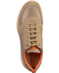 beige Leder niedrige Sneakers von Geox