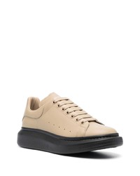 beige Leder niedrige Sneakers von Alexander McQueen