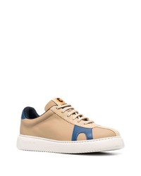 beige Leder niedrige Sneakers von Camper