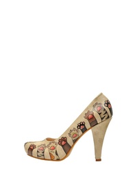 beige Leder Pumps von DOGO