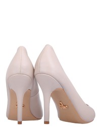 beige Leder Pumps von JANIKO