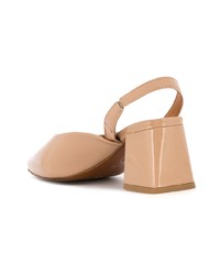 beige Leder Pumps von By Far