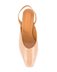 beige Leder Pumps von By Far