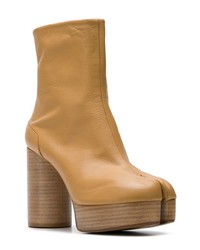 beige Leder Stiefeletten von Maison Margiela