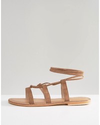 beige Ledersandalen von Asos