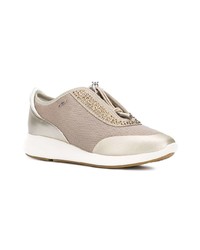 beige niedrige Sneakers von Geox