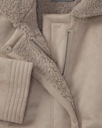 beige Pelz von White Label