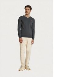 beige Pullover mit einem V-Ausschnitt von U.S. Polo Assn.