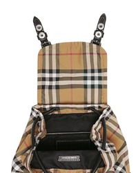 beige Rucksack mit Schottenmuster von Burberry